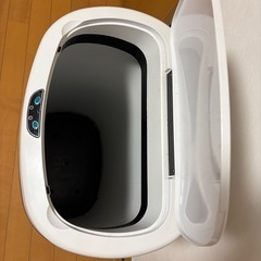 自動ゴミ箱の画像