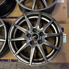 シュナイダーホイール
の画像