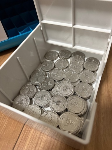 ガチャキューブ本体　ガチャガチャ　カプセルガチャマシーン