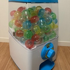 ガチャキューブ本体　ガチャガチャ　カプセルガチャマシーンの画像