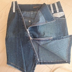 フルジップアップ アシンメトリー  デニムスカートの画像
