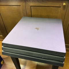 PS4 PRO 本体 の画像
