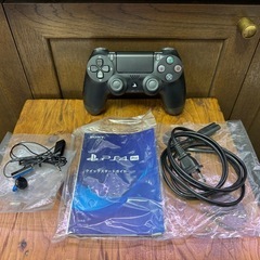 PS4 PRO 本体 の画像