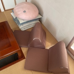 座椅子　座布団　クッションセットでの画像