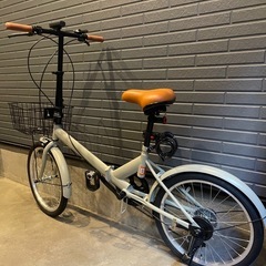 美品！ほぼ未使用！20インチ折り畳み自転車の画像