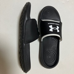 アンダーアーマー　サンダル美品✨の画像