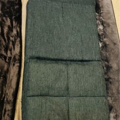 （やり取り中）シングルベッドや座椅子にも！の画像