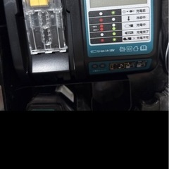 キャンセル出た為再出品！即取引限定！18
時まで！早い者勝ち！インパクトドライバー18Vセットの画像