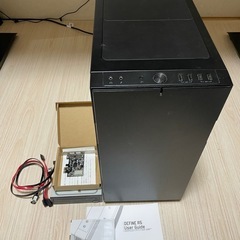 【付属品完備】Fractal Design Define R5 PCケース（純正ファン2基・USB増設カードおまけ付）の画像