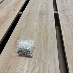 セミダブルベッドフレームの画像