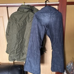 スノーボード上下セット　ブランド686の画像