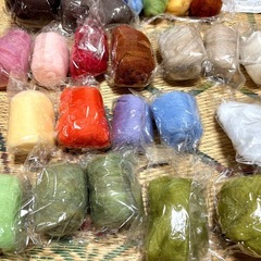 羊毛フェルト16色 道具 手芸用品　色々作れるフルセット^_^の画像