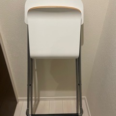 カウンターチェアー　折りたたみ椅子の画像