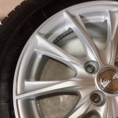 管A1062 スタッドレスタイヤ BRIDGESTONE ブリヂストン VRX3 195\65R16 アルミホイール HOT STUFF Exceeder4穴PCD10016×6J+45 ハブ径55の画像