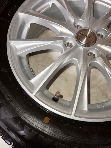 管A1064 スタッドレスタイヤ BRIDGESTONE ブリヂストン VRX3 195\65R16 アルミホイール HOT STUFF Exceeder4穴PCD10016×6J+45 ハブ径55