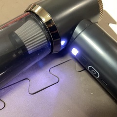 ⭐️コードレスハンディクリーナー LA-0038 新品未使用 ライト付き フィルターのおまけ付き⭐️の画像