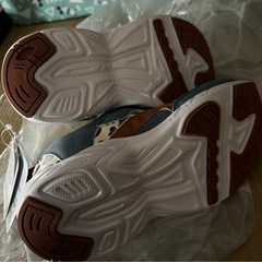 トイストーリー靴の画像