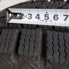 TOYO TIRE スタッドレスタイヤ+ホイール 14インチ 4本セット ナット付の画像