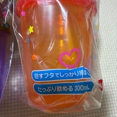🉐アンパンマン✨ストローカップ✨レック✨バイキンマン✨ドキンちゃん✨３個セット✨格安✨ベビー食器の画像