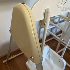 室内ジャングルジム×ブランコ×滑り台の画像