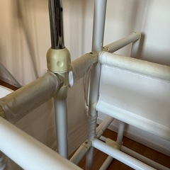 室内ジャングルジム×ブランコ×滑り台の画像