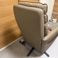 【仙台発送】【中古良品】ニトリ 4モーター リクライニングチェア LE01-2（本革）メンテナンスキット付【送料落札者ご負担】の画像