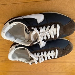 ナイキ　スニーカー　コルテッツの画像