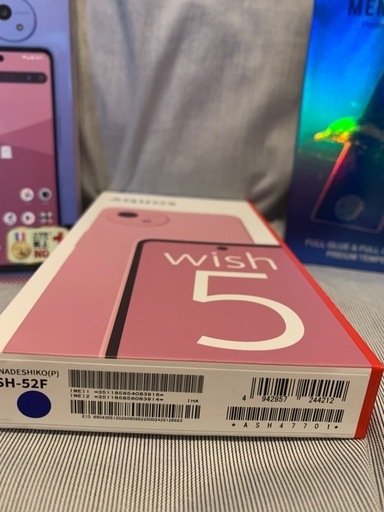 Sharp AQUOS 「Wish5」未使用新品　おまけ付き