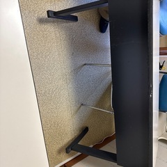 会議用テーブルの画像