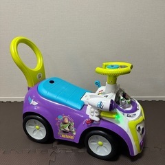 バズ・ライトイヤー 手押し車の画像