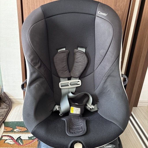 Combi コンビ ゼウスターンEG ZZ チャイルドシート (シノ) 神戸の