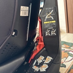 Combi コンビ ゼウスターンEG ZZ チャイルドシートの画像