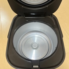 アイリスオーヤマ　マイコンジャー炊飯器3合　ＫＲＣ-ME30-Tの画像