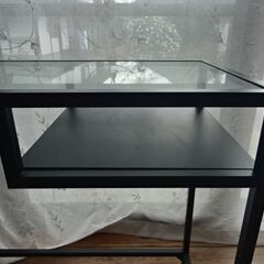 ☆テーブル ガラス 高さ：73cm 天幅：100cm×76cmの画像