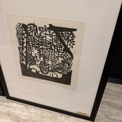 上田ミユキのポスターと棟方志功の版画印刷　2作品の画像
