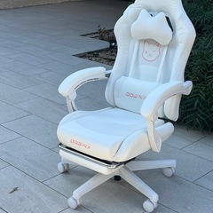 DOWINX ゲーミングチェア ホワイト 猫デザイン クッション付きの画像