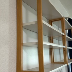 壁につけられる棚　2つセットの画像