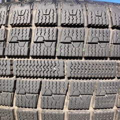 スタッドレスタイヤ　4穴ホイール付きの画像