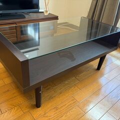 ガラス天板ローテーブルの画像