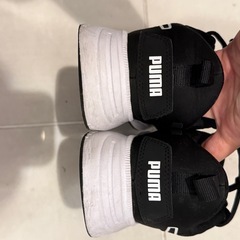  【お譲り先確定】プーマスニーカーサンダル（24.5〜25センチ）の画像