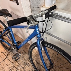 GIANT ESCAPE R3青色 クロスバイク の画像