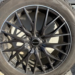 ホイール付き スタッドレスタイヤ4本
の画像