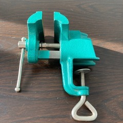 テーブル固定用万力の画像