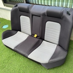 ER34 スカイライン  リアシート　4ドア　ターボの画像