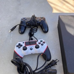 不動のPS4＋ソフト3本の画像