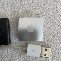 iPod shuffle2G　 黒カバー付きの画像