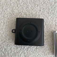 iPod shuffle2G　 黒カバー付きの画像