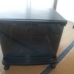 テレビ台の画像