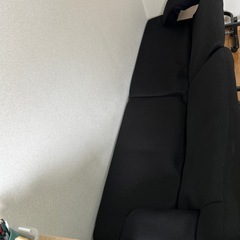 折りたたみ式のシングルベッドの画像