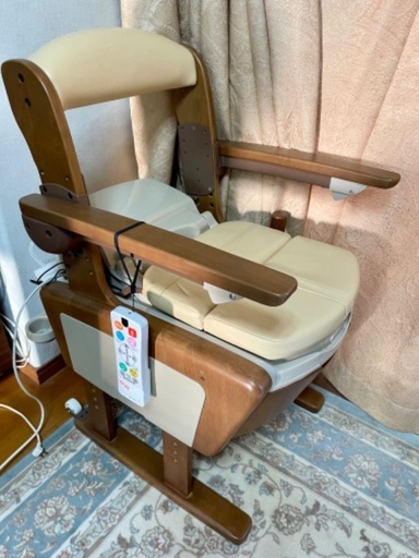 安寿 ポータブル 家具調介護トイレ AR-SA1 シャワピタ